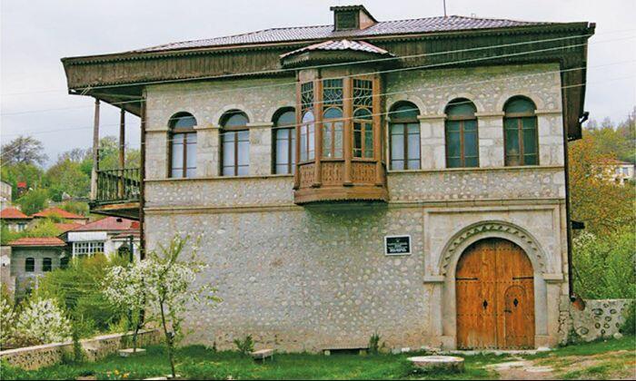 Mehmandarovların evi