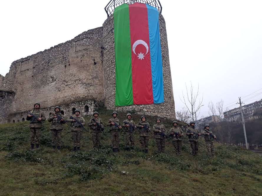 Azad Şuşa
